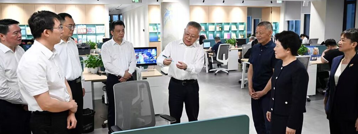 沈晓明专题调研文化和科技融合工作