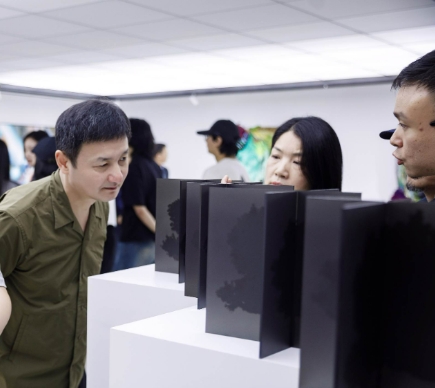 22位艺术家作品亮相汉奇艺术空间，展现湖湘艺术“力度与生机”