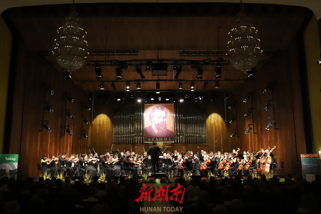 这场奥地利知名音乐节开幕式音乐会，由长沙交响乐团奏响
