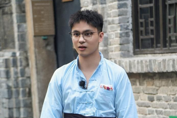 从“非遗茶馆”到“工业直播”，两位异乡人在长沙找到了同一种答案